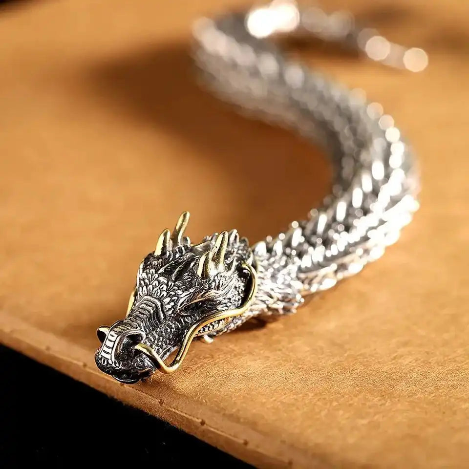 Bracelet dragon magique